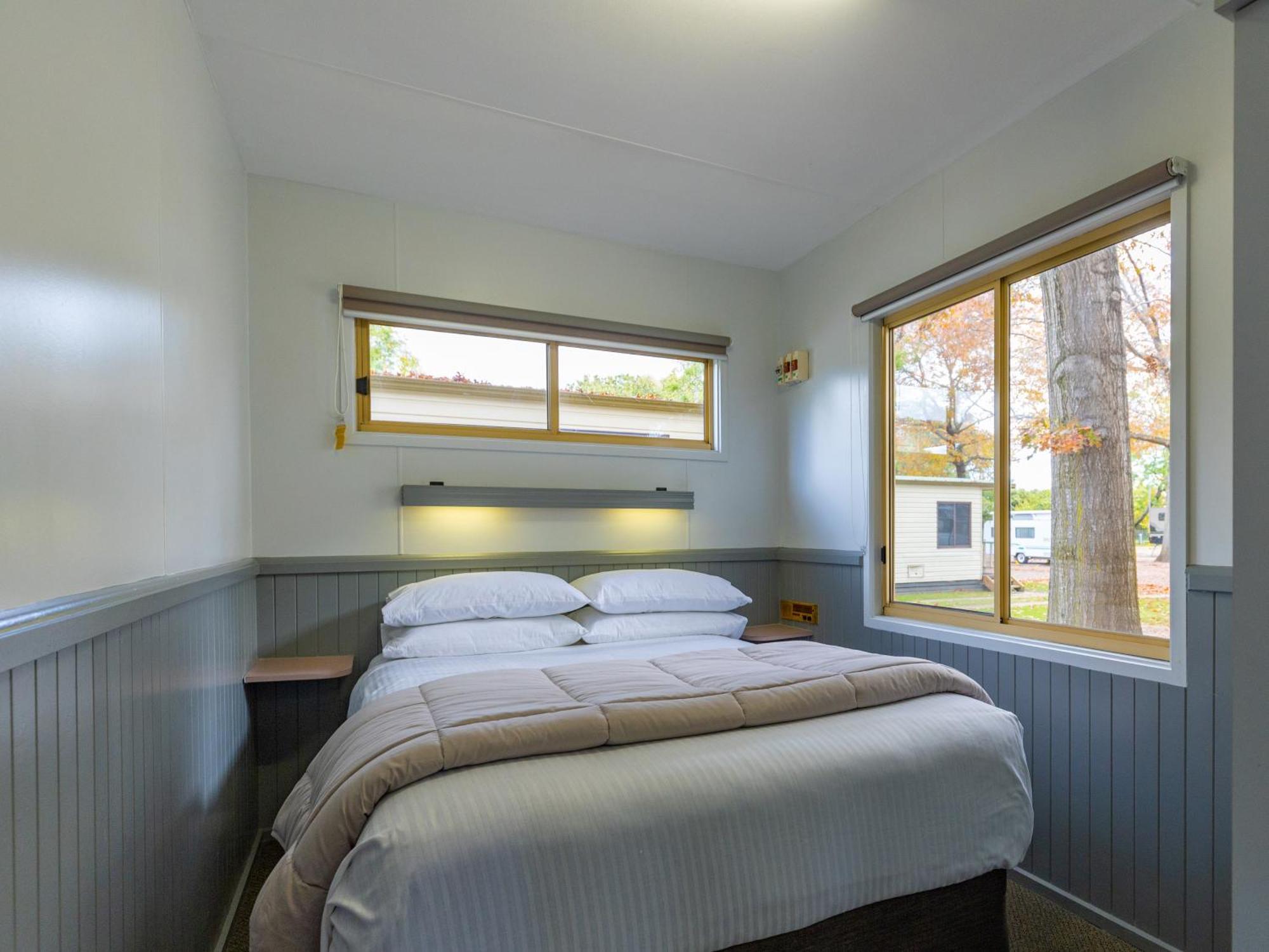 Nrma Bairnsdale Riverside Holiday Park Ruang foto