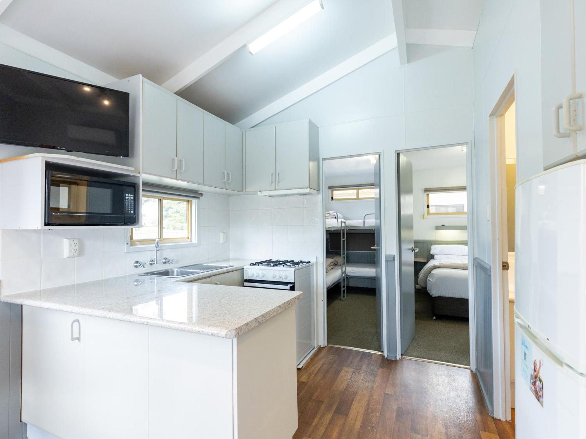 Nrma Bairnsdale Riverside Holiday Park Ruang foto