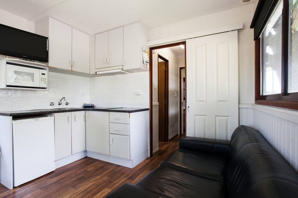 Nrma Bairnsdale Riverside Holiday Park Bagian luar foto