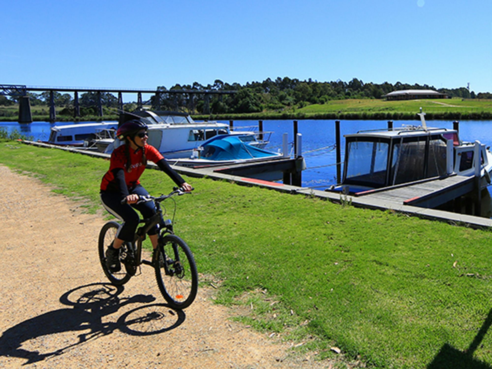 Nrma Bairnsdale Riverside Holiday Park Bagian luar foto
